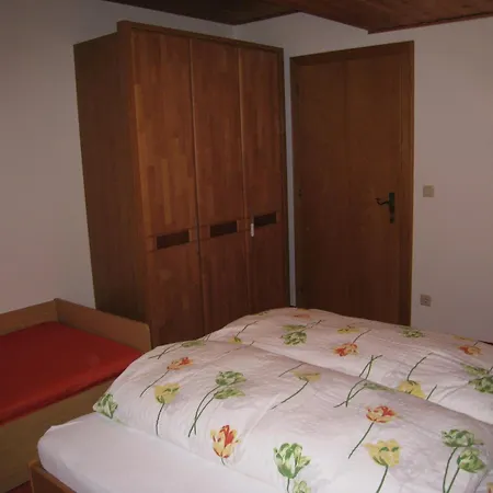 Haus Birgit בית הארחה