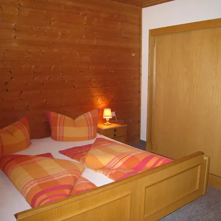 Konukevi Haus Birgit Pettneu am Arlberg