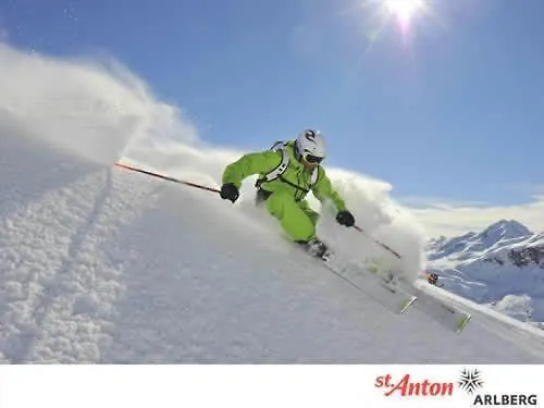 Haus Birgit بيت ضيافة 3*